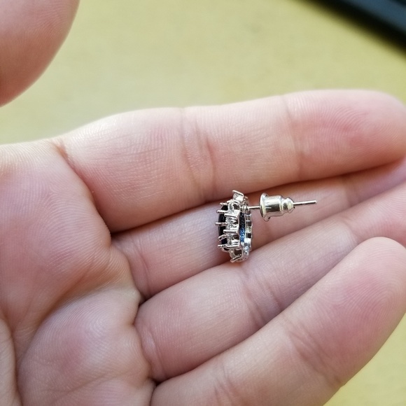 18k Sapphire Swarovski Earrings - Picture 5 of 7